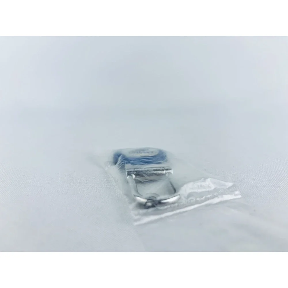 Absolut Vodka Logo Keychain - Liquor Advertising - New‎ - Sweden - Key ring